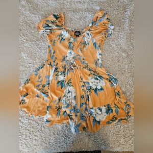 Ruched Dress - Size 1x - Plus size